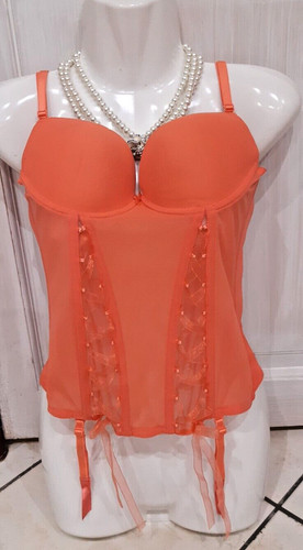 Guêpière corset porte